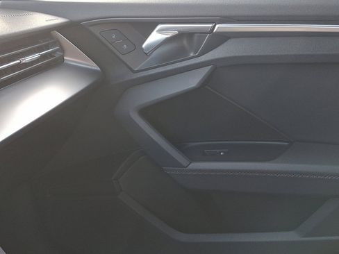 Used 2023 Audi A3 2.0T Premium image 31