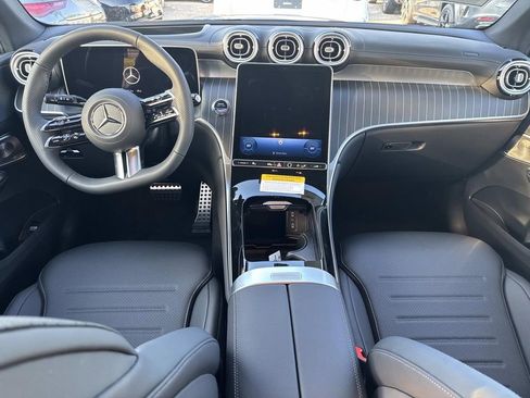 New 2026 Mercedes-Benz GLC 300 image 8