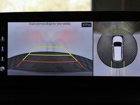 Used 2023 Hyundai Santa Fe SEL w/ Premium Package image 47