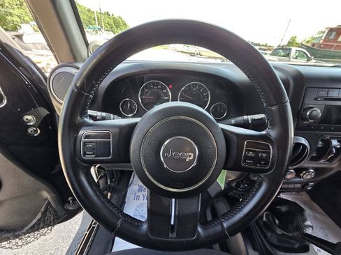 Used 2013 Jeep Wrangler Unlimited Sport AWD/4WD image 24