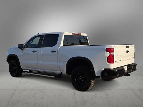 Used 2023 Chevrolet Silverado 1500 ZR2 w/ Technology Package AWD/4WD image 6