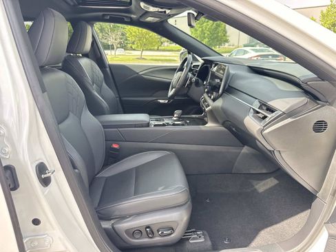Used 2024 Lexus RX 350 Premium w/ Accessory Package (Z1) AWD/4WD image 27