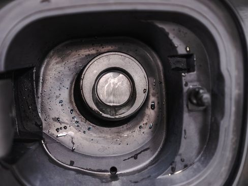 Used 2022 Cadillac XT5 Premium Luxury w/ LPO, Floor Liner Package image 42