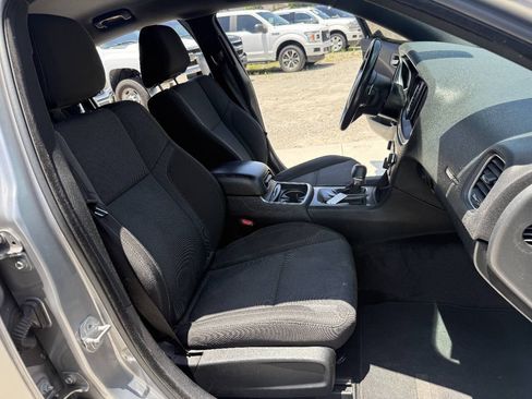 Used 2018 Dodge Charger R/T RWD image 22