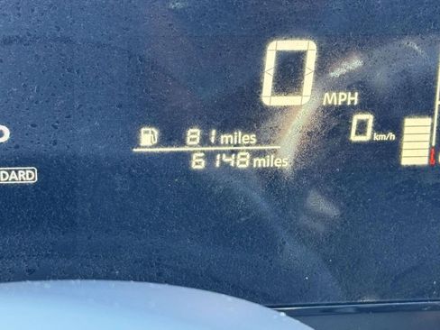 Used 2025 Nissan Kicks SV image 25