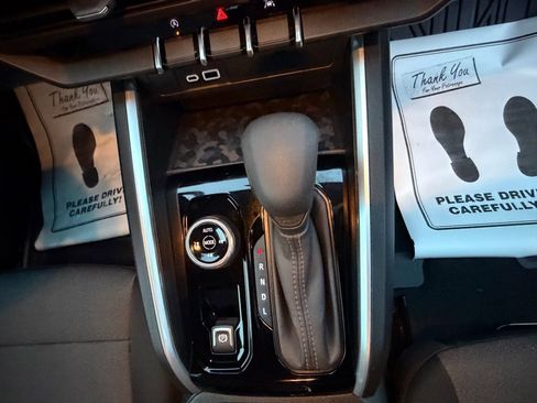 Used 2026 Chevrolet Colorado Trail Boss image 10