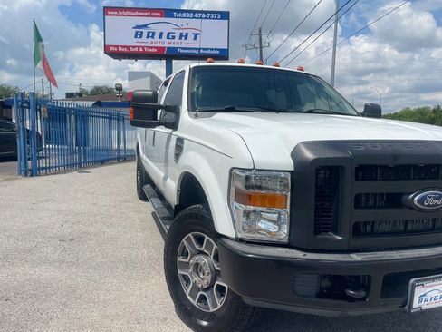 Used 2008 Ford F250 Lariat AWD/4WD image 3