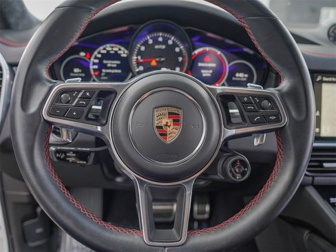 Used 2023 Porsche Cayenne GTS image 19