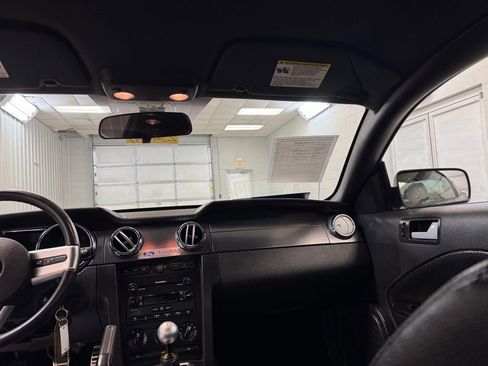 Used 2007 Ford Mustang GT Premium image 19