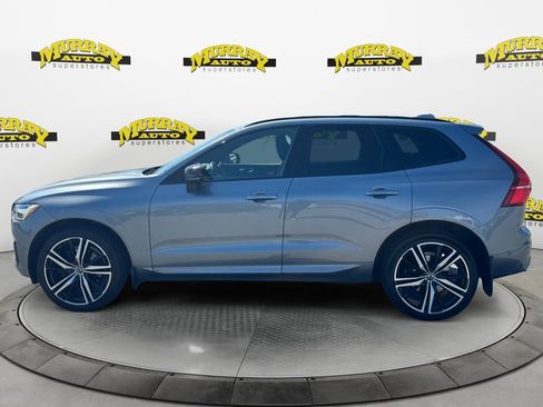 Used 2021 Volvo XC60 T6 R-Design image 2