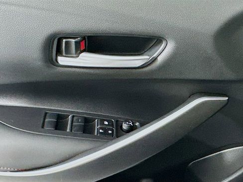 Used 2024 Toyota Corolla SE FWD image 18