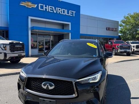 Used 2021 INFINITI QX50 Luxe w/ Appearance Package AWD/4WD image 1