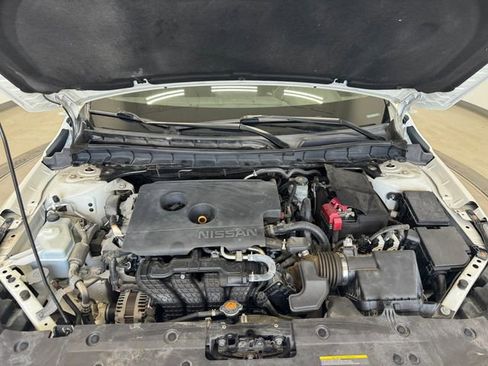 Used 2019 Nissan Altima 2.5 SR image 13