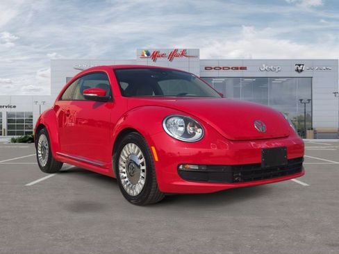 Used 2016 Volkswagen Beetle 1.8T SE FWD image 7