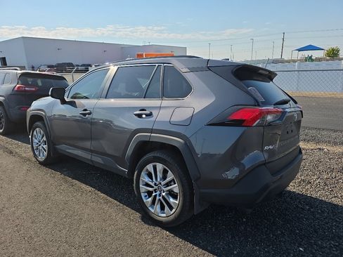 Used 2025 Toyota RAV4 XLE Premium w/ Weather Package AWD/4WD image 4