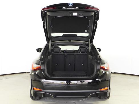 Used 2023 BMW i4 eDrive35 RWD image 10