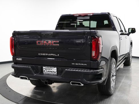 New 2026 GMC Sierra 1500 Denali w/ Denali Reserve Package image 10