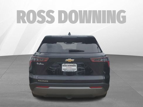 Used 2026 Chevrolet Equinox LT FWD image 5