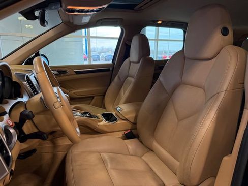Used 2012 Porsche Cayenne AWD/4WD image 21
