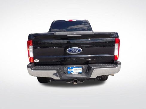 Used 2019 Ford F250 XLT image 8