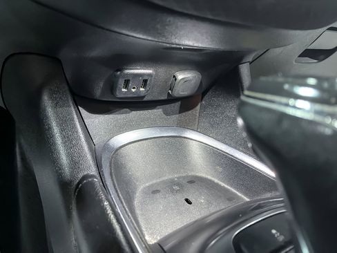 Used 2018 Chevrolet Malibu LT image 24