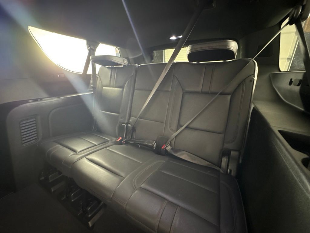 Used 2023 Chevrolet Suburban RST w/ Luxury Package RWD image 52