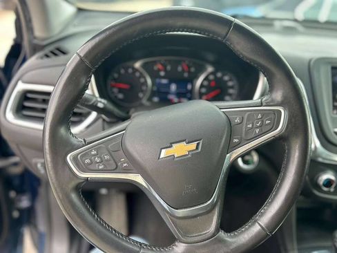 Used 2022 Chevrolet Equinox LT image 13