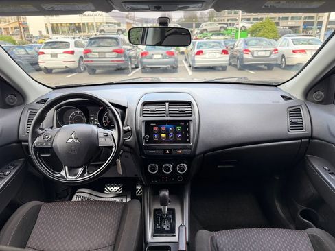 Used 2019 Mitsubishi Outlander Sport LE image 10