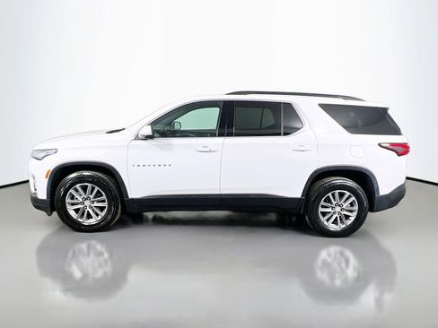 Used 2022 Chevrolet Traverse LT image 8