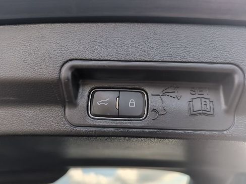 Certified 2022 Ford Explorer ST image 22