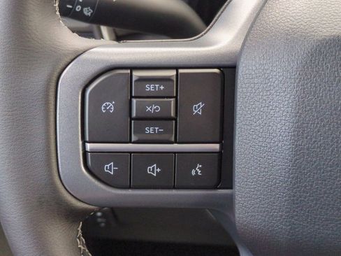 New 2026 Ford F250 Lariat w/ FX4 Off-Road Package image 25