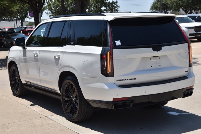 Used 2022 Cadillac Escalade Sport w/ Touring Package AWD/4WD image 10