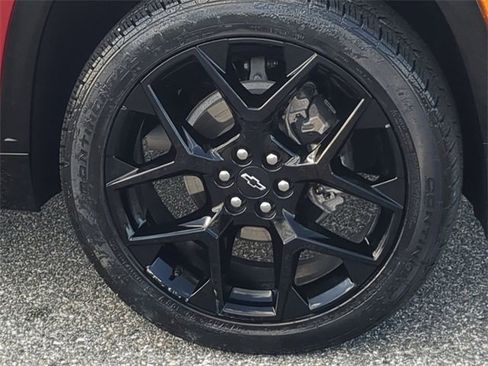 Used 2024 Chevrolet Traverse RS w/ LPO, Floor Liner Package image 11