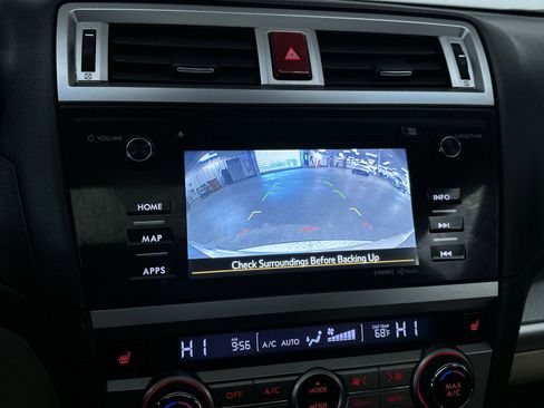 Used 2015 Subaru Outback 2.5i Premium image 18