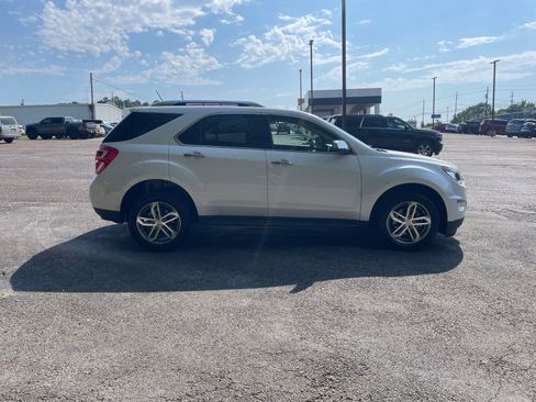 Used 2017 Chevrolet Equinox Premier w/ Enhanced Convenience Package FWD image 7