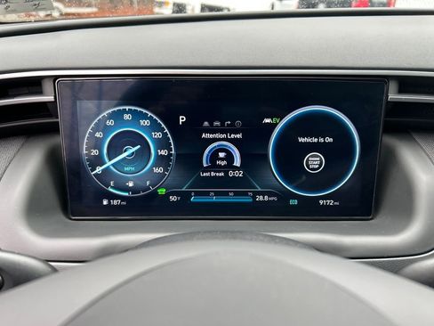 Used 2024 Hyundai Tucson Limited image 23