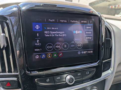 Used 2020 Chevrolet Traverse LT w/ LT Premium Package FWD image 18