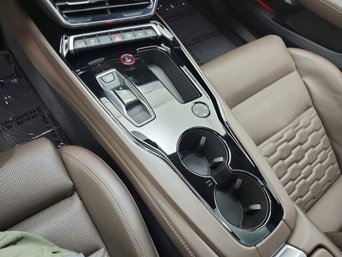 Used 2022 Audi RS e-tron GT w/ Carbon Performance Package AWD/4WD image 13