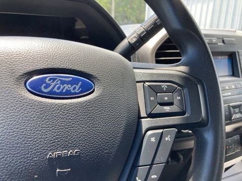 Used 2022 Ford F350 XL w/ Power Equipment Group image 27