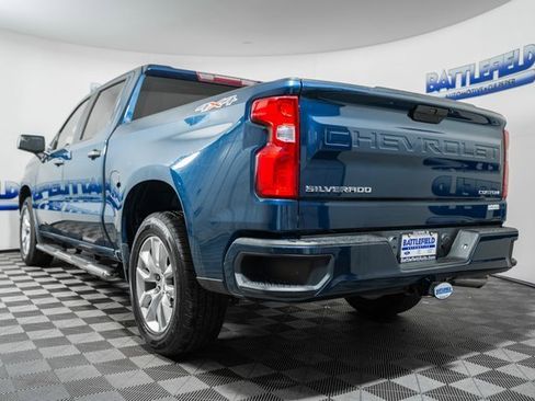 Used 2019 Chevrolet Silverado 1500 Custom w/ Custom Value Package image 4