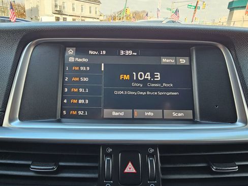 Used 2020 Kia Optima SE image 24