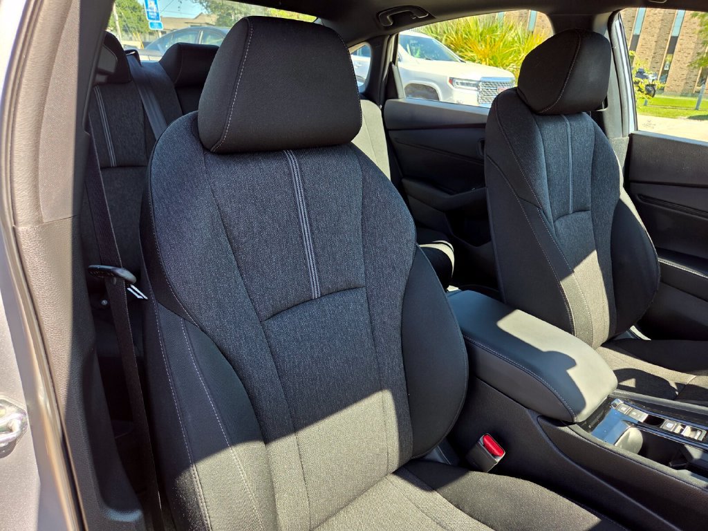 Used 2024 Honda Accord Sport image 29