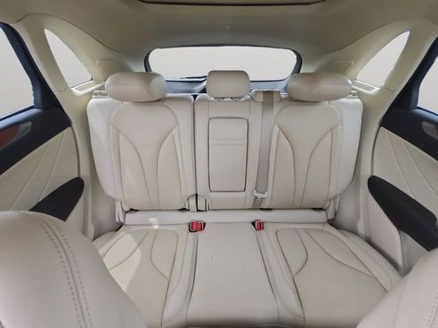 Used 2019 Lincoln MKZ Reserve AWD/4WD image 17
