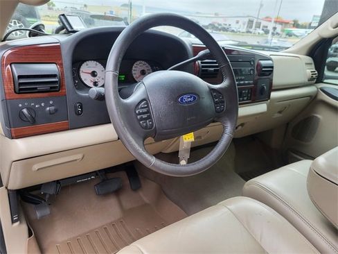 Used 2006 Ford F350 4x4 Crew Cab DRW Super Duty image 21