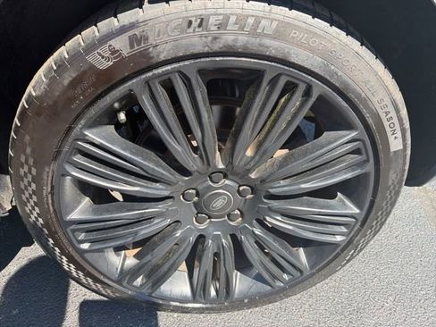 Used 2019 Land Rover Range Rover HSE AWD/4WD image 33