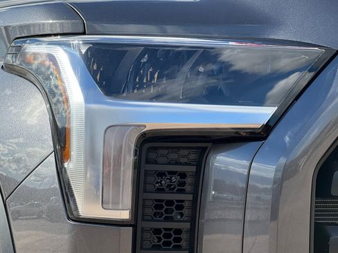 New 2025 Toyota Tundra SR5 image 31