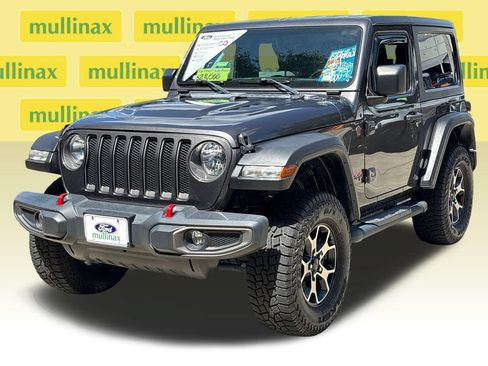 Used 2018 Jeep Wrangler Rubicon AWD/4WD image 12