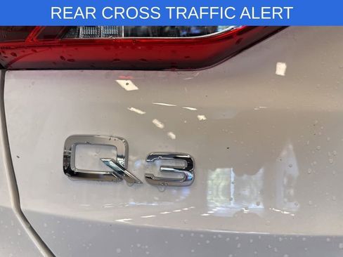 Used 2025 Audi Q3 2.0T Premium w/ Convenience Package image 14