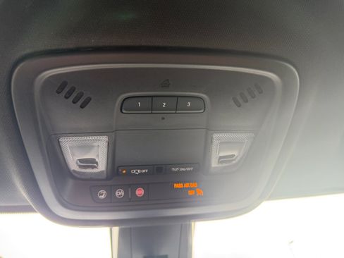 Used 2023 Chevrolet Traverse LT w/ LPO, Floor Liner Package AWD/4WD image 34