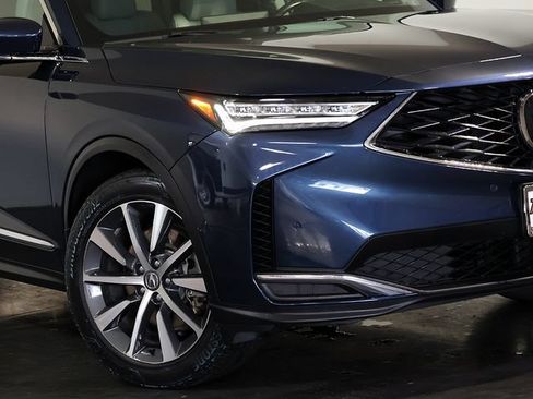 Certified 2025 Acura MDX SH-AWD w/ Technology Package image 8